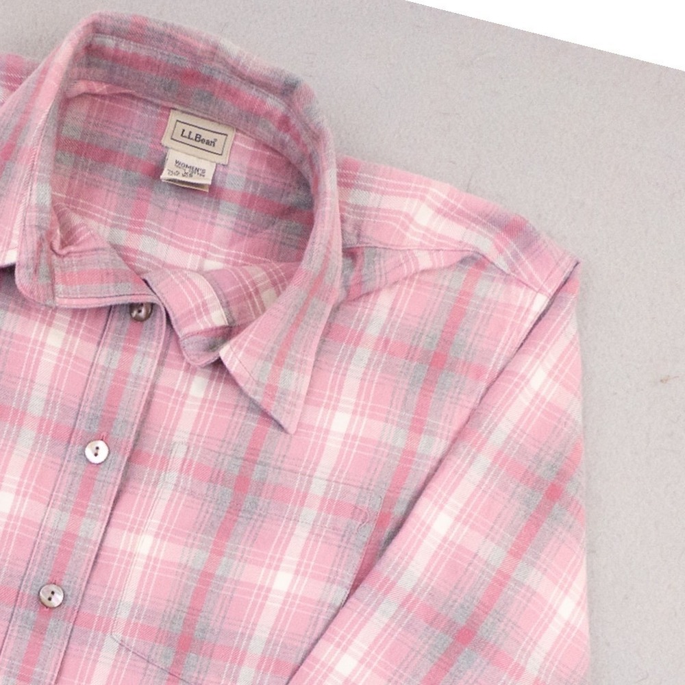 Vintage Made Hong Kong LL Bean XS Pink Plaid Flannel Shirt Mother of Pearl Butto